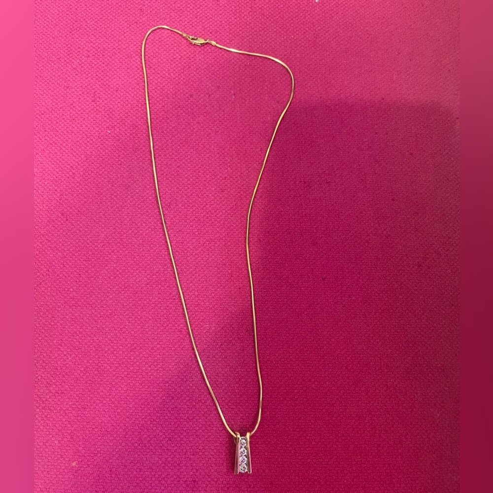 SOLD 🛑14k gold necklace with 4 natural diamond pendant